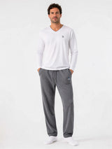 (Weiß) Lounge Shirt Herren am Model im Outfit-Look