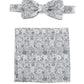 (Silber) Fliege und Einstecktuch Set Hochzeit Floral – Fliege und Tuch ausgelegt