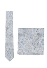 (Blau) Krawatte und Einstecktuch Set Hochzeit Paisley – Krawatte und Tuch ausgelegt