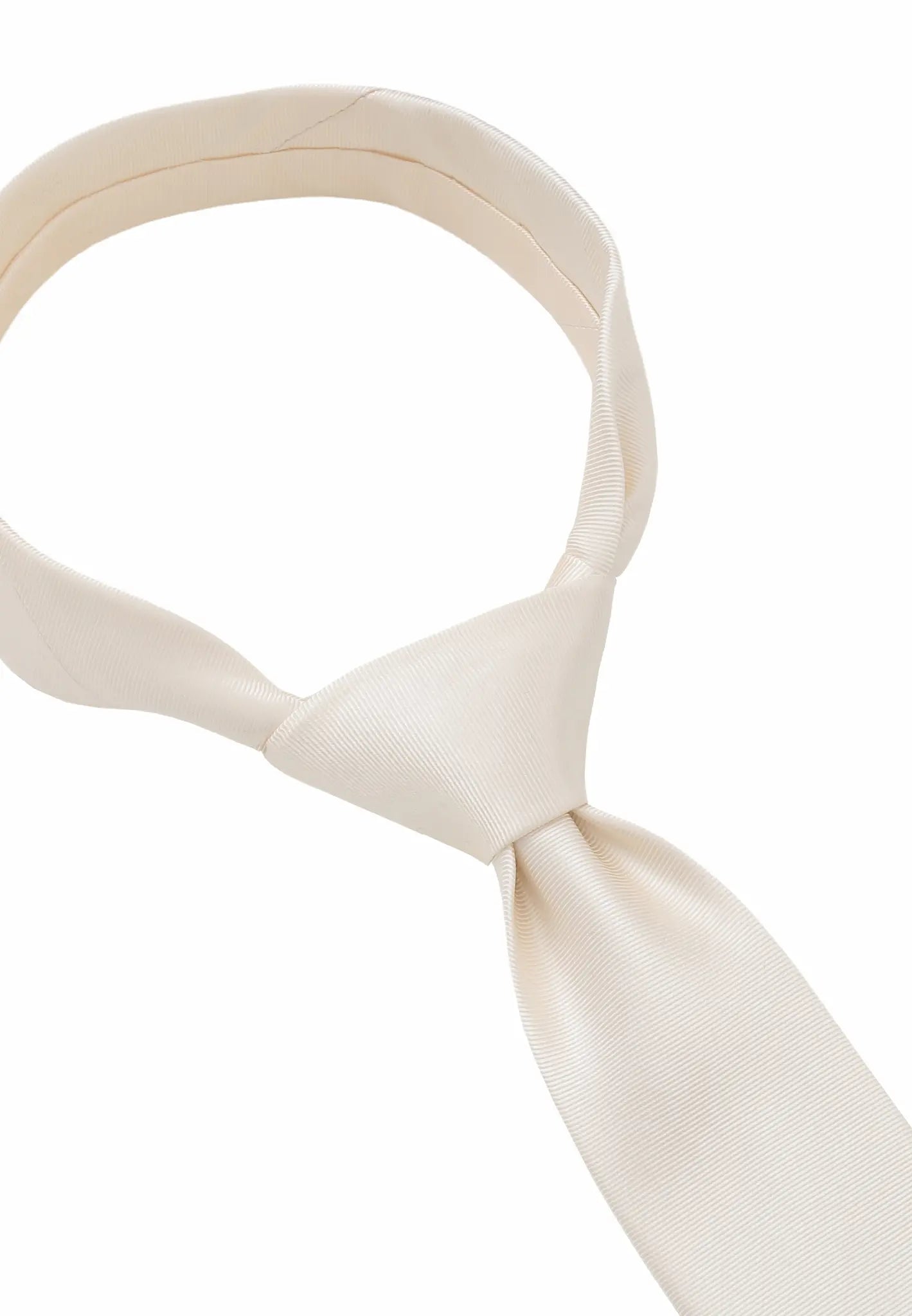 (Champagner) Uni Seidenkrawatte 6cm Knotenansicht Detail Seidenglanz